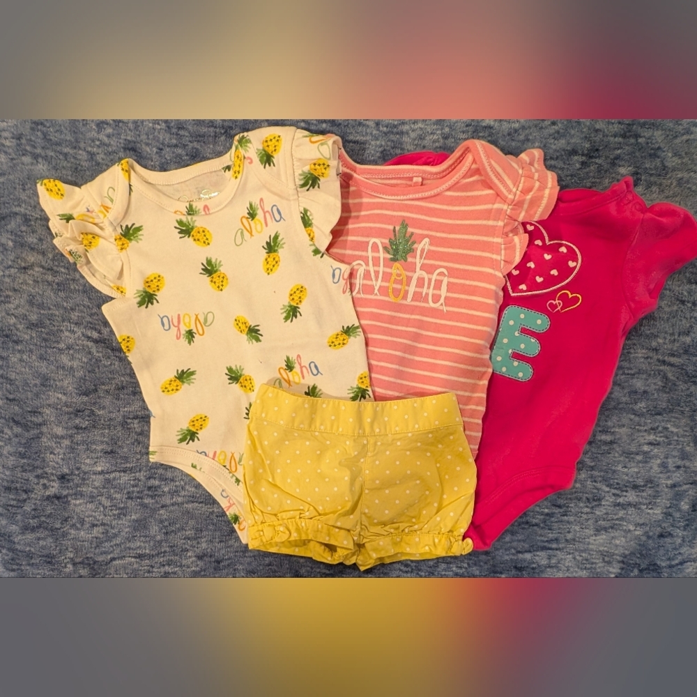 3-6M Colorful Baby Onesies and Shorts Set